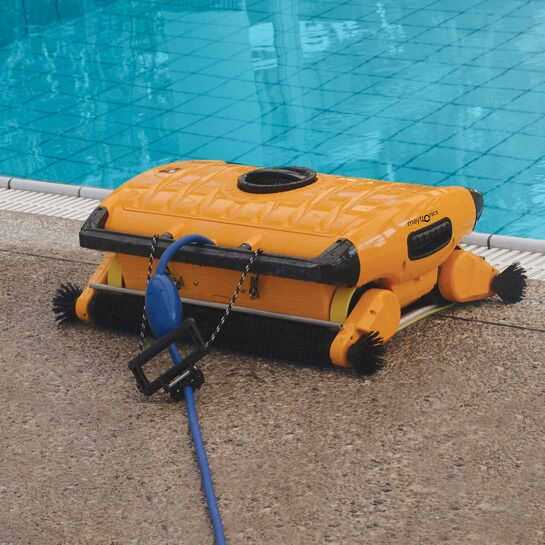 Maytronics, Maytronics Dolphin Wave 300 XL Commercial Robotic Pool Cleaner 99997006-50M